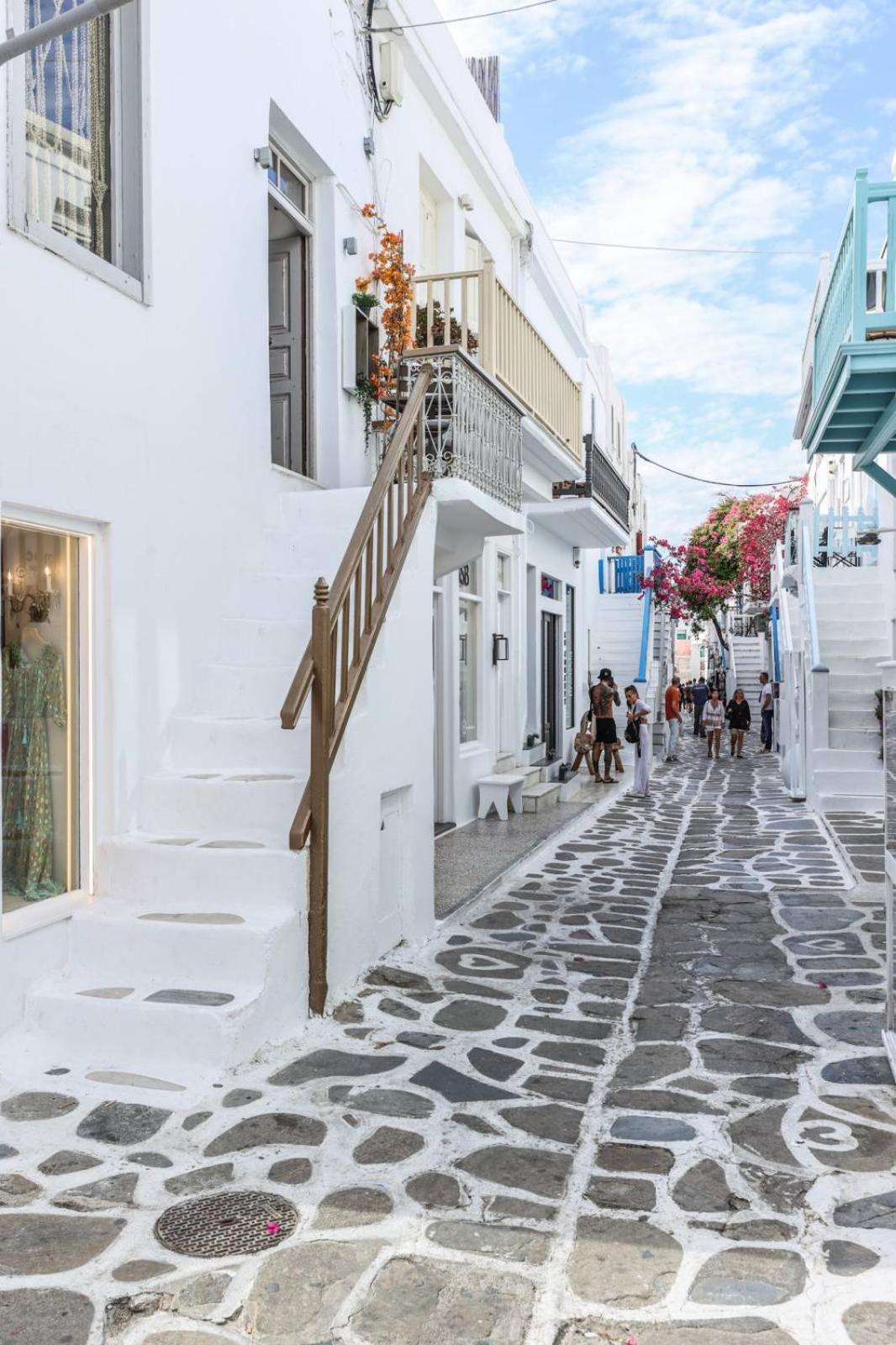 Апартаменты Sikate Hospitality Mykonos Town Экстерьер фото
